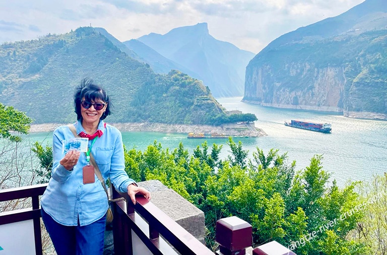 Yangtze River Cruise Tour with Zhangjiajie